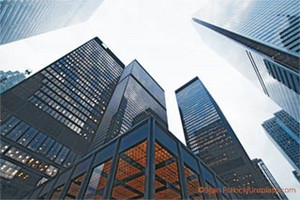 Symbolbild zum GREIX  - Low-Winkel-Foto von Hochhäusern in der Stadt während des Tages