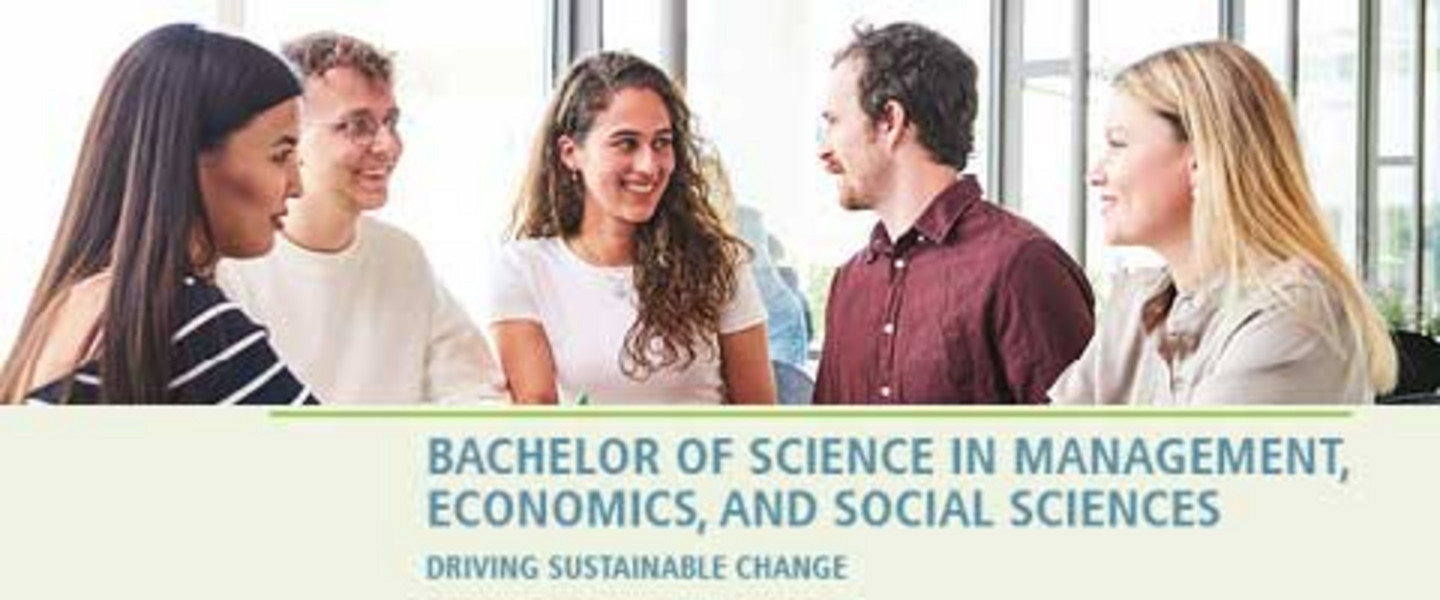 Coverpciture of the information brochure: Bachelor of Science in Management, Economics, and Social Sciences – Driving sustainable Change