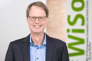 Portrait PRof. Dr Axel Ockenfels