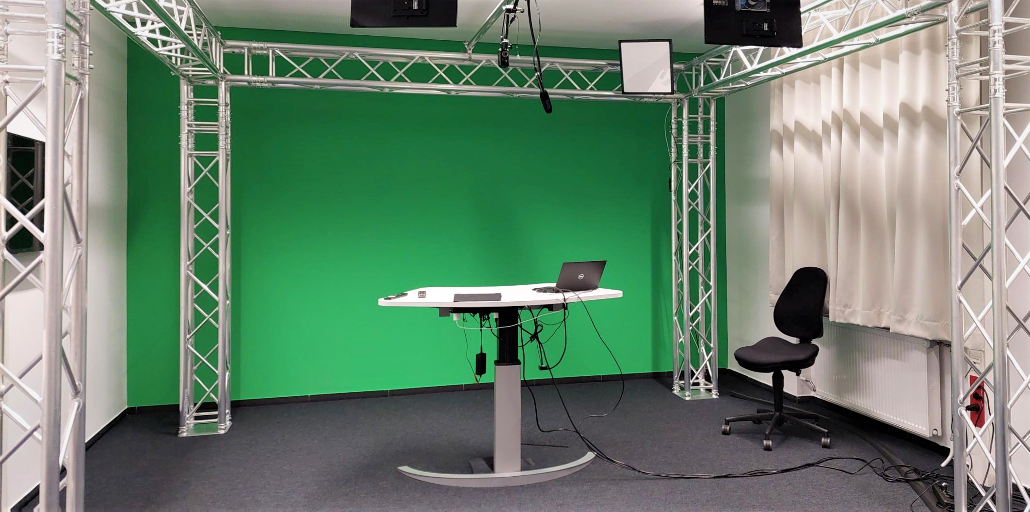 [This content is not available in "Englisch" yet] WiSo Veranstaltungsräume Filmstudio One Button Recording Studio OBRS