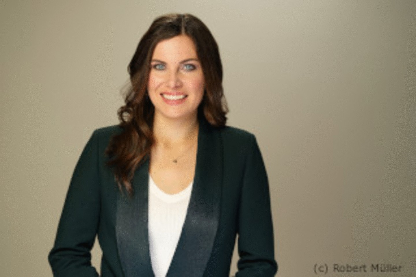 Clara Pfeffer // B.Sc. VWL & Politik